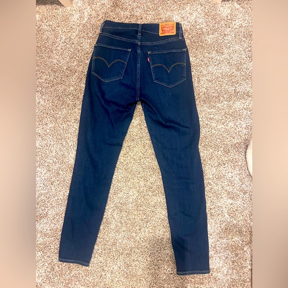 Levi’s 721 High Rise Skinny - Picture 3 of 4